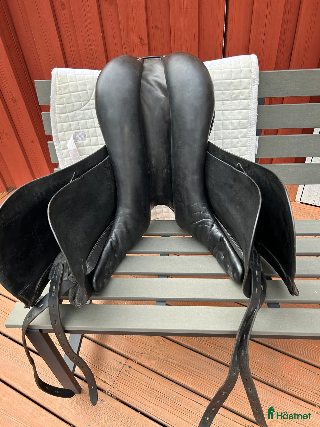 Sadlar hästutrustning till salu: Cobra Dressyrsadel begagnad i Strängnäs - Annons 2