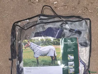 Täcken hästutrustning Amigo air flow till bra pris!! i Ljusterö - Annons 5