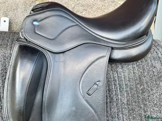 Sadlar hästutrustning Fin sadel i Lerdala - Annons 11