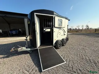 Hästtransporter fordon & transport till salu: Ny - Cheval Liberte Touring Country Alu - Annons 3