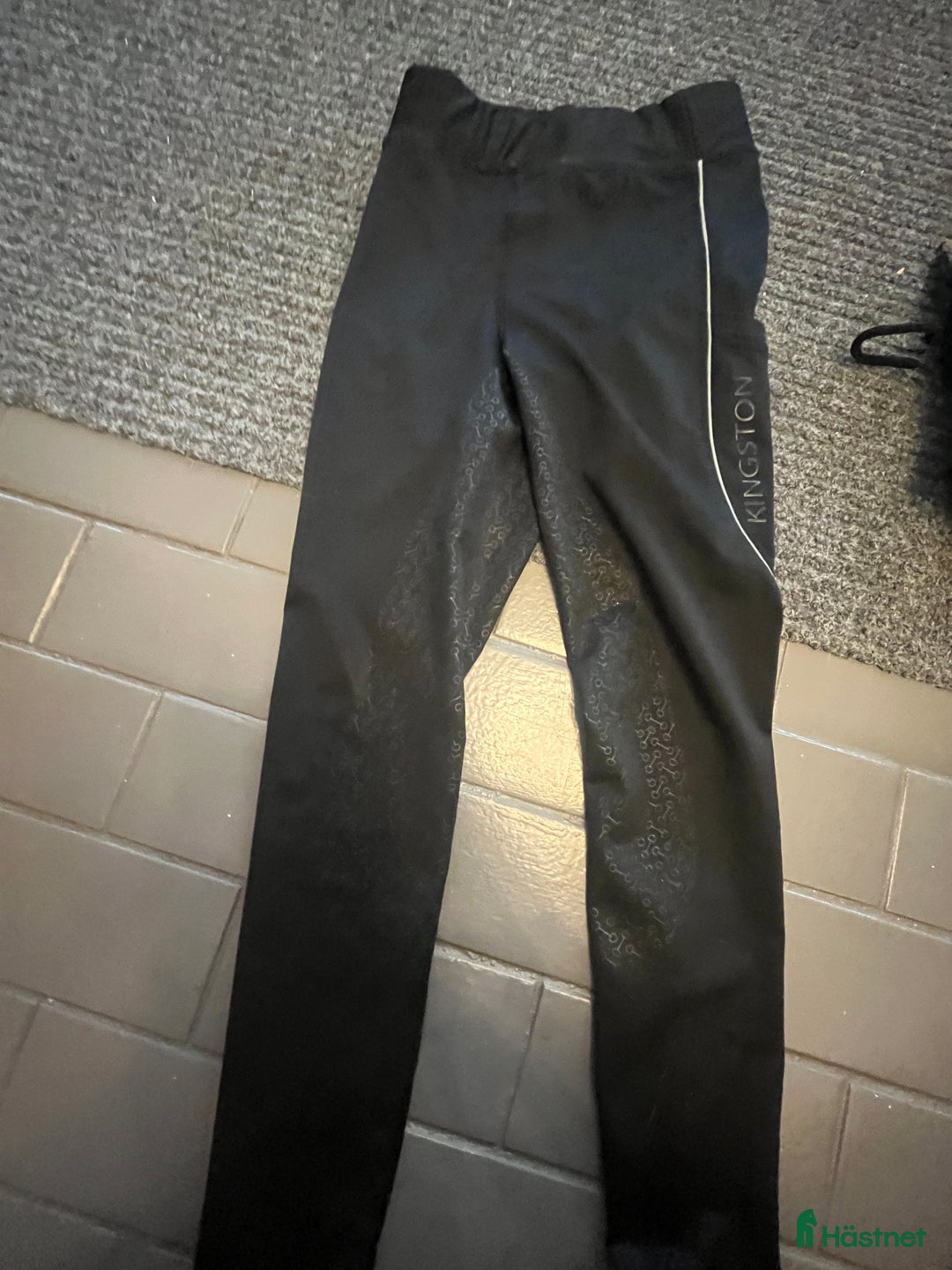 Säkerhetsvästar ryttarutrustning till salu: Ridvästar + Ridbyxor i Västra Frölunda - Annons 4