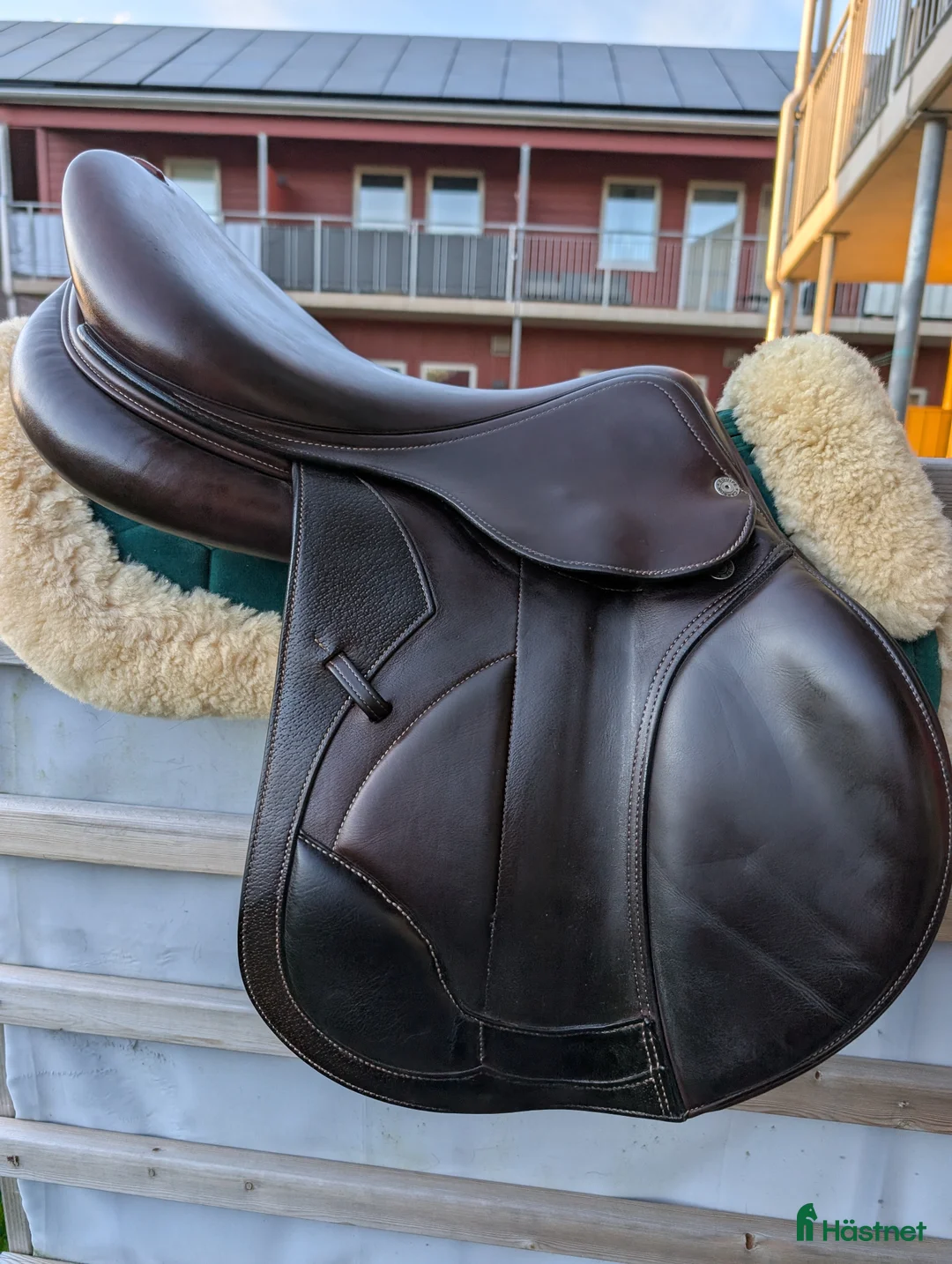 Sadlar hästutrustning till salu: Equipe EK EVO 17,5" +1 +2 - Annons 1