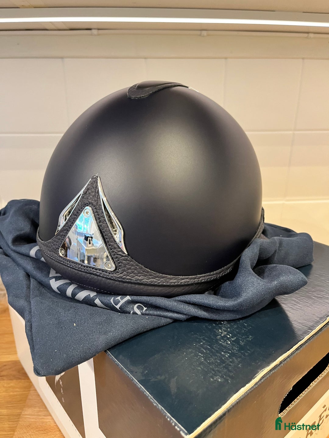 Hjälmar ryttarutrustning till salu: Ny Antarés hjälm! i Fornåsa - Annons 3