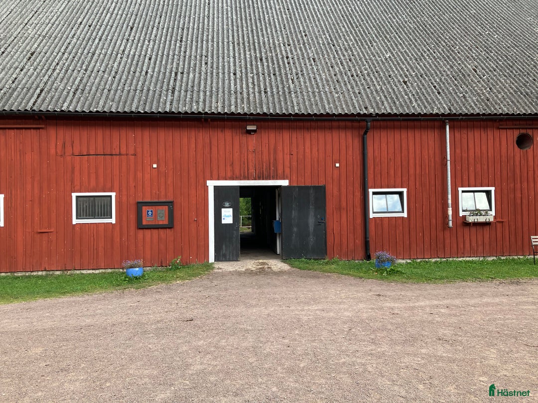  stallplats finnes: Stallplats Ridklubben Udden i Rockneby - Annons 1