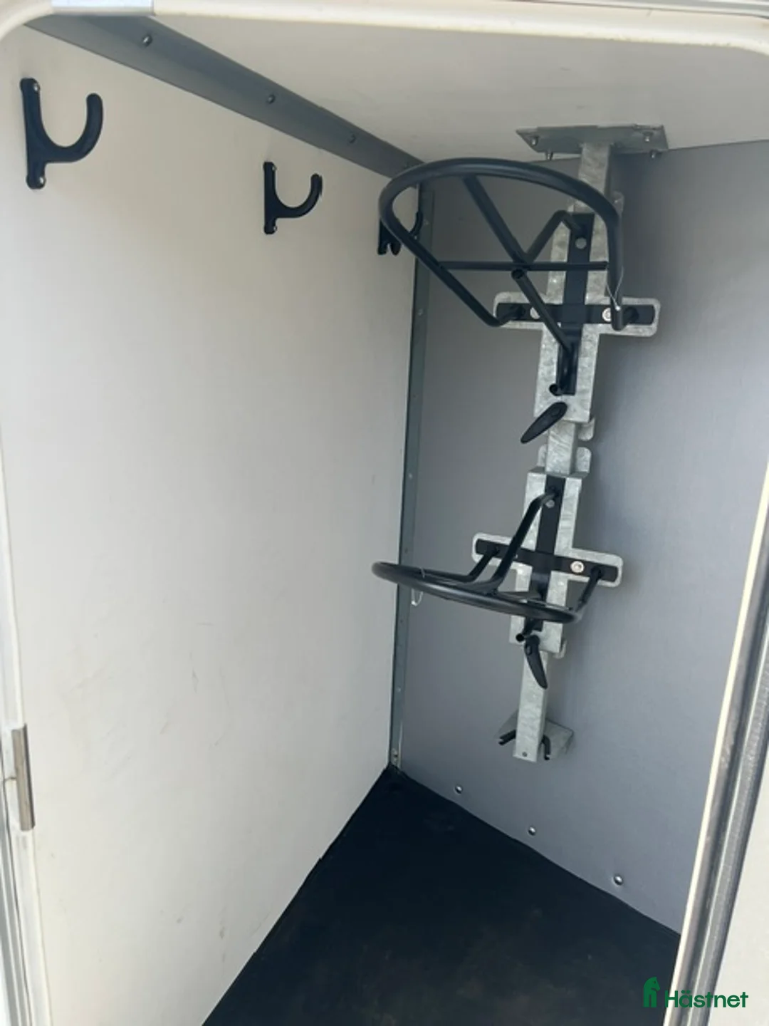 Hästtransporter  fordon & transport till salu: Thule Royal XT i superfint skick i Bromma - Annons 6