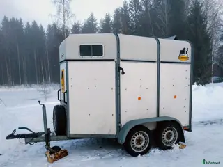 Hästtransporter fordon & transport till salu: Böckmann diagonalsläp i Järvsö - Annons 1