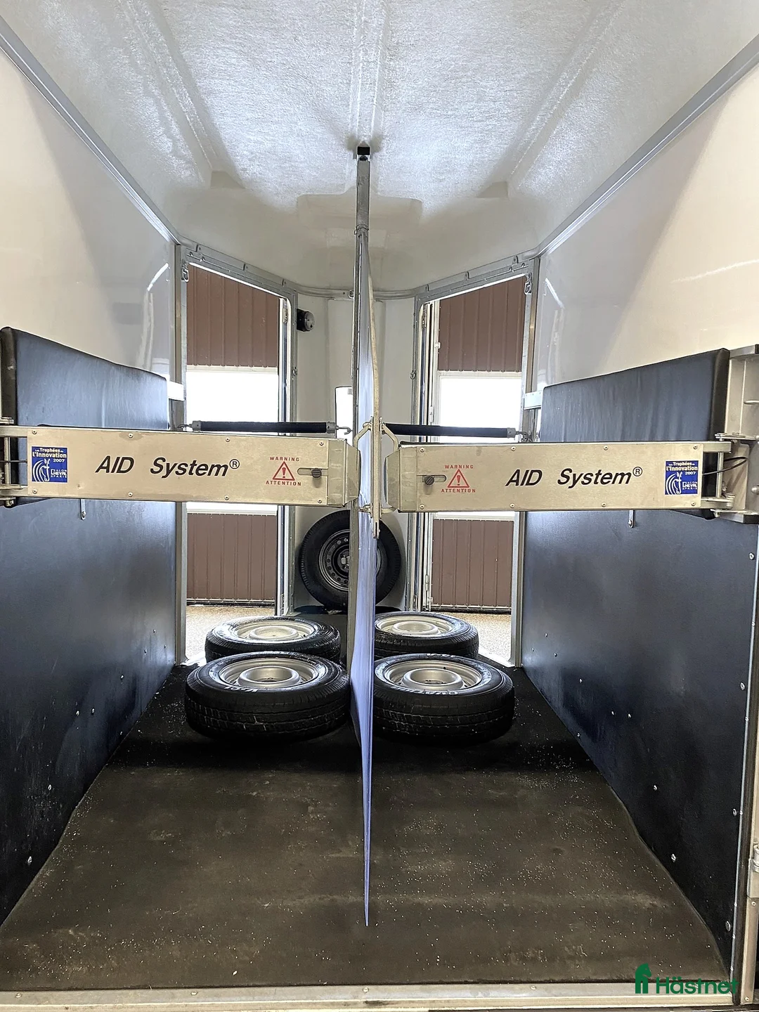 Hästtransporter  fordon & transport till salu: Fautras Promax - stadig o rymlig för stora hästar i Kvicksund - Annons 8