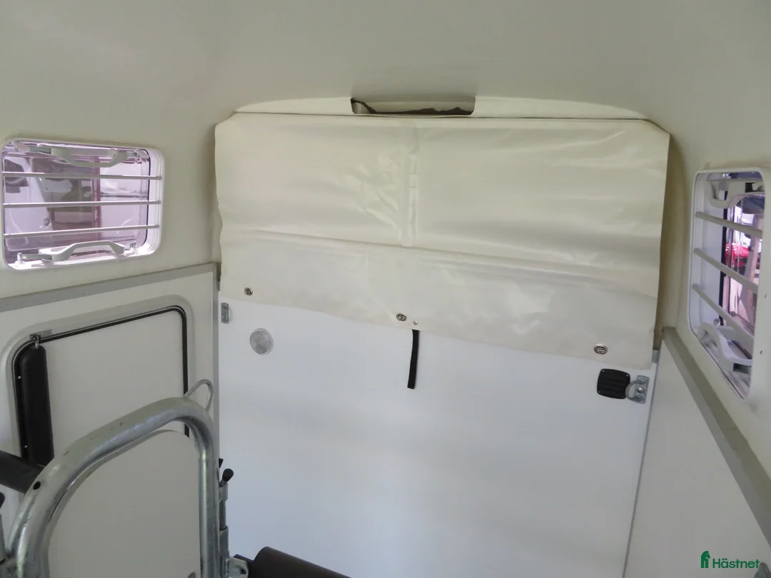 Hästtransporter  fordon & transport till salu: Excellent Grand Prix  i Köping - Annons 5