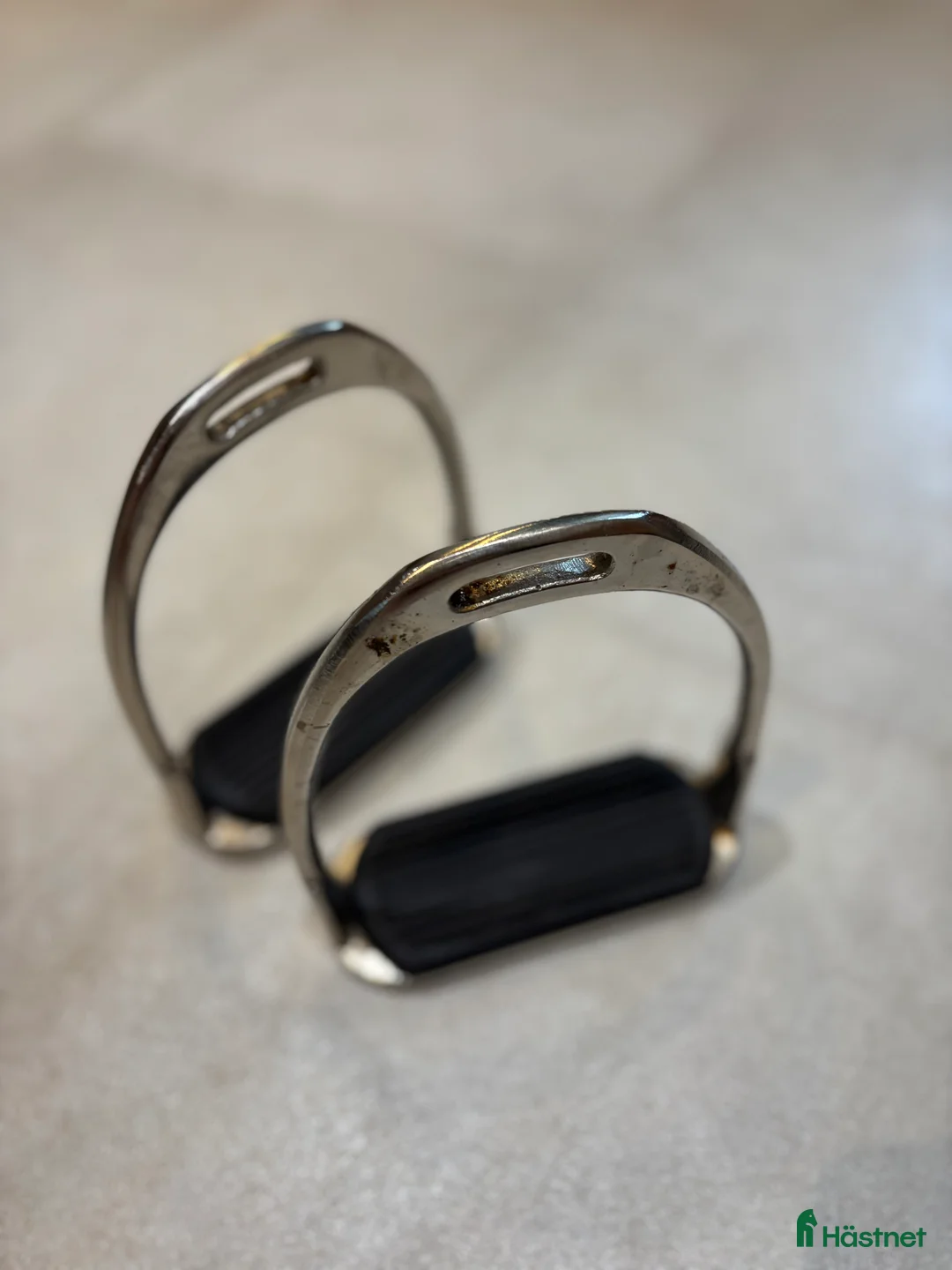 Schabrak & Vojlockar hästutrustning till salu: Rensat hästsaker!  i Gävle - Annons 4