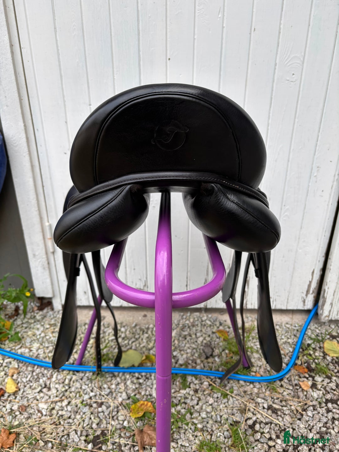 Sadlar hästutrustning till salu: Dressyrsadel 18” i Klintehamn - Annons 6