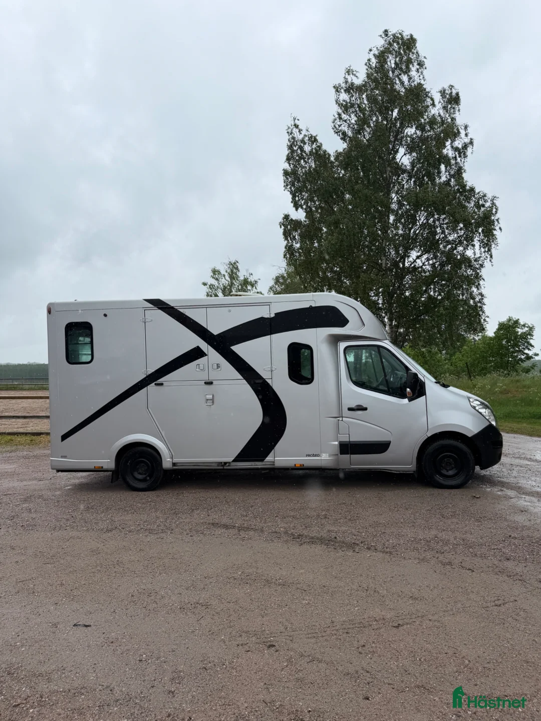Hästlastbilar  fordon & transport till salu: Hästlastbil b-kort stuteri  - Annons 1