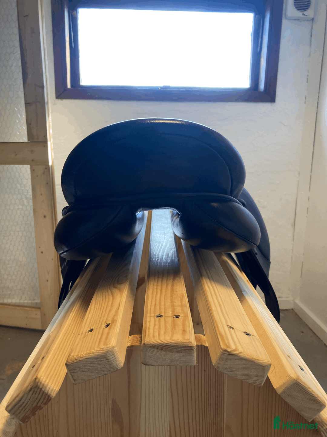 Sadlar hästutrustning till salu: Allroundsadel 16,5" i Riala - Annons 4