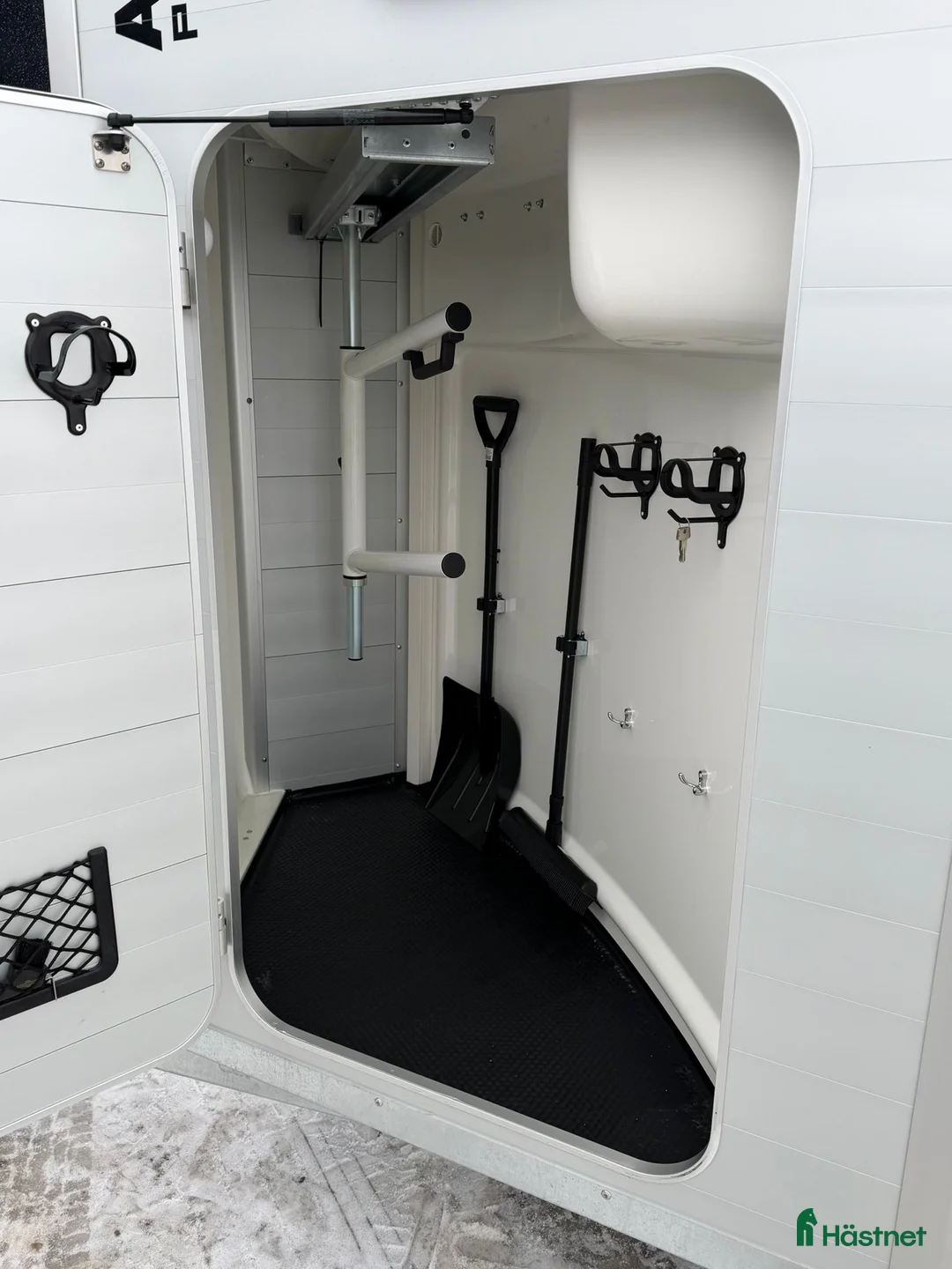 Hästtransporter  fordon & transport till salu: Humbaur Aerion Pure - Annons 4