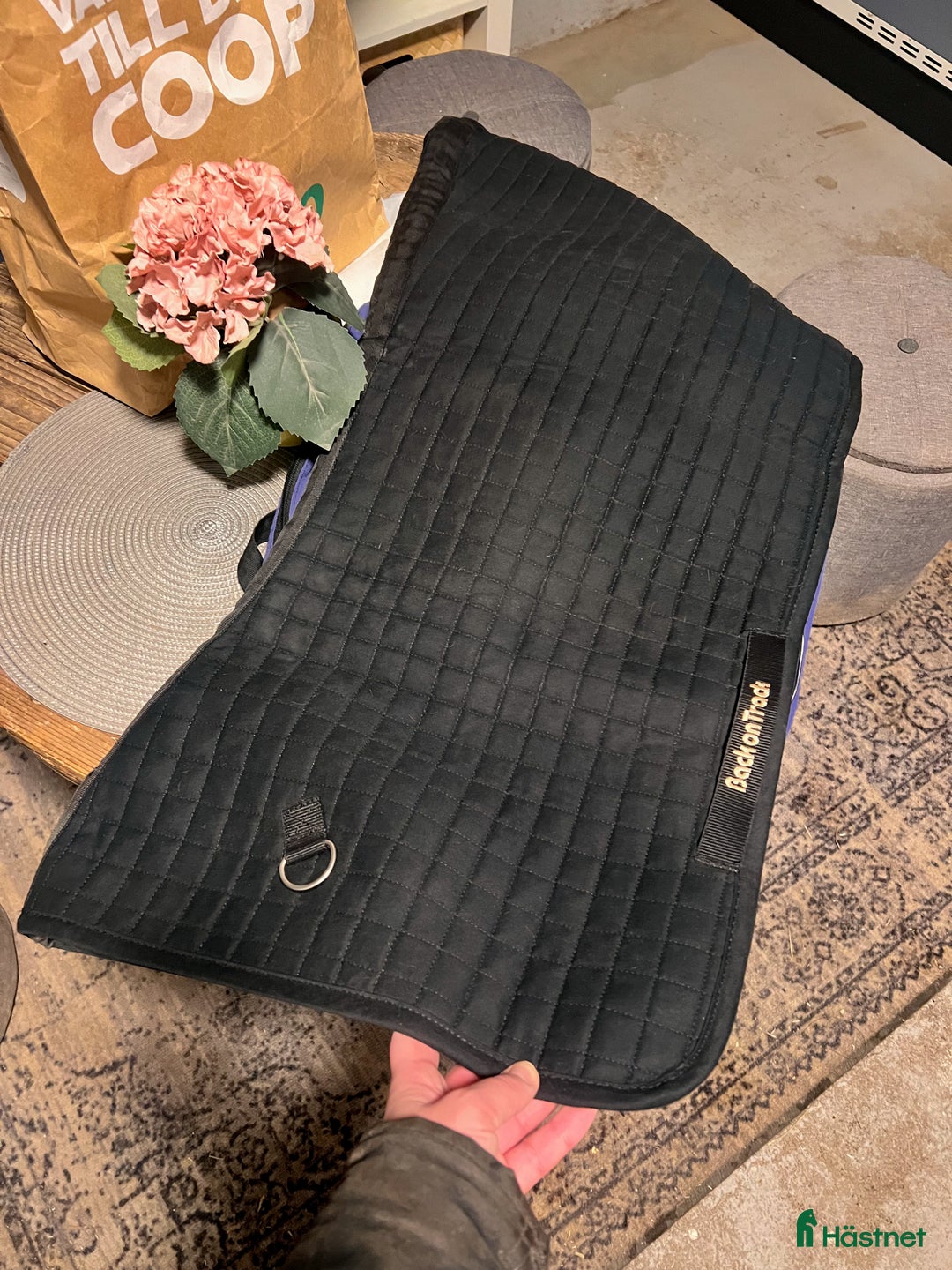 Övrig Hästutrustning hästutrustning till salu: BoT ryggvärmare  i Örebro - Annons 1