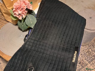 Övrig Hästutrustning hästutrustning till salu: BoT ryggvärmare i Örebro - Annons 9