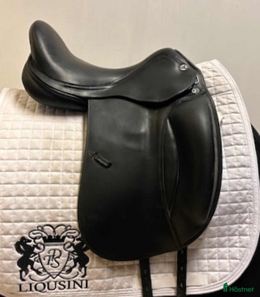 Sadlar hästutrustning till salu: Prestige D1  i Uppsala - Annons 1