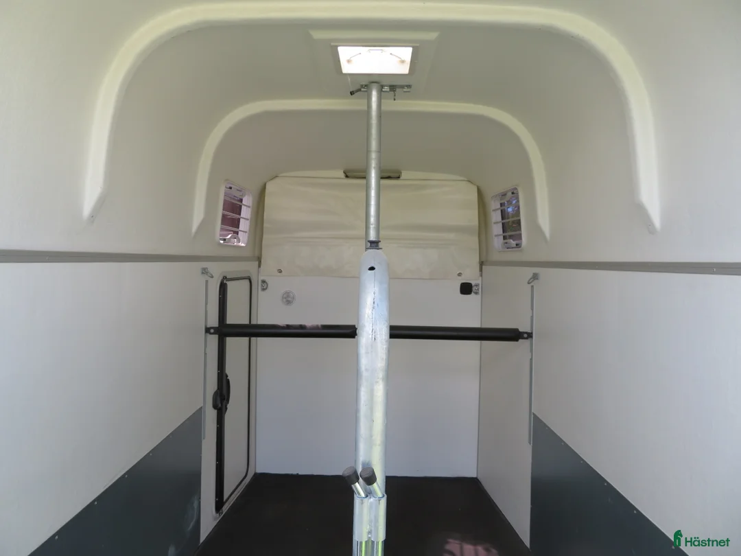 Hästtransporter  fordon & transport till salu: Excellent Grand Prix  i Köping - Annons 4
