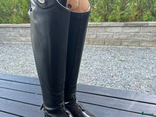 Ridstövlar ryttarutrustning till salu: Crw panaro stövlar i Norrtälje - Annons 8