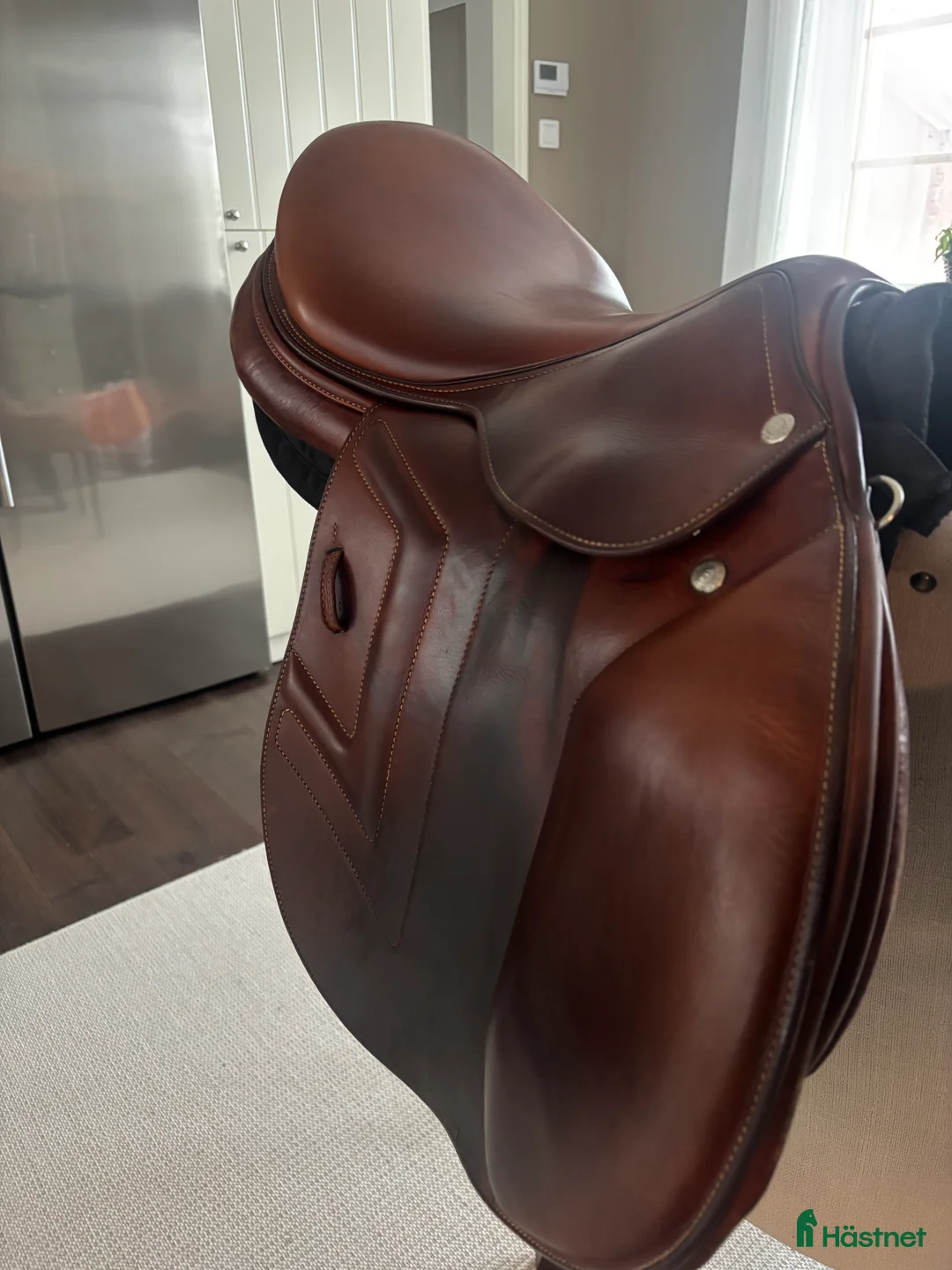 Sadlar hästutrustning till salu: HOPPSADEL - Annons 2