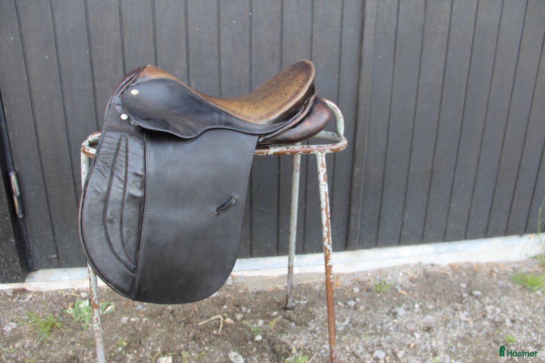 Sadlar hästutrustning till salu: Billiga sadlar i Bollebygd - Annons 6