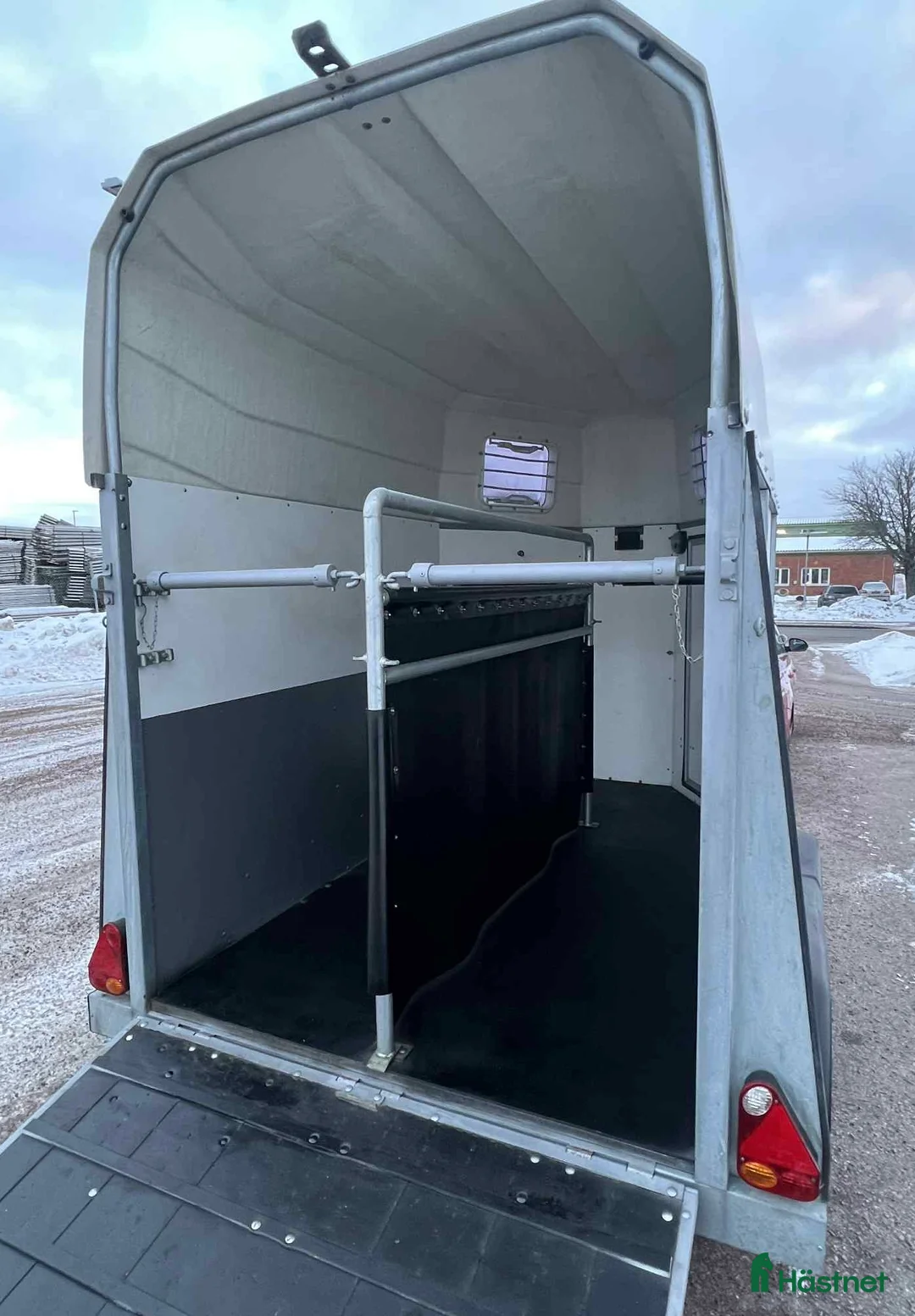 Hästtransporter  fordon & transport till salu: Värmlandsvagnen Classic  i Västerås - Annons 6