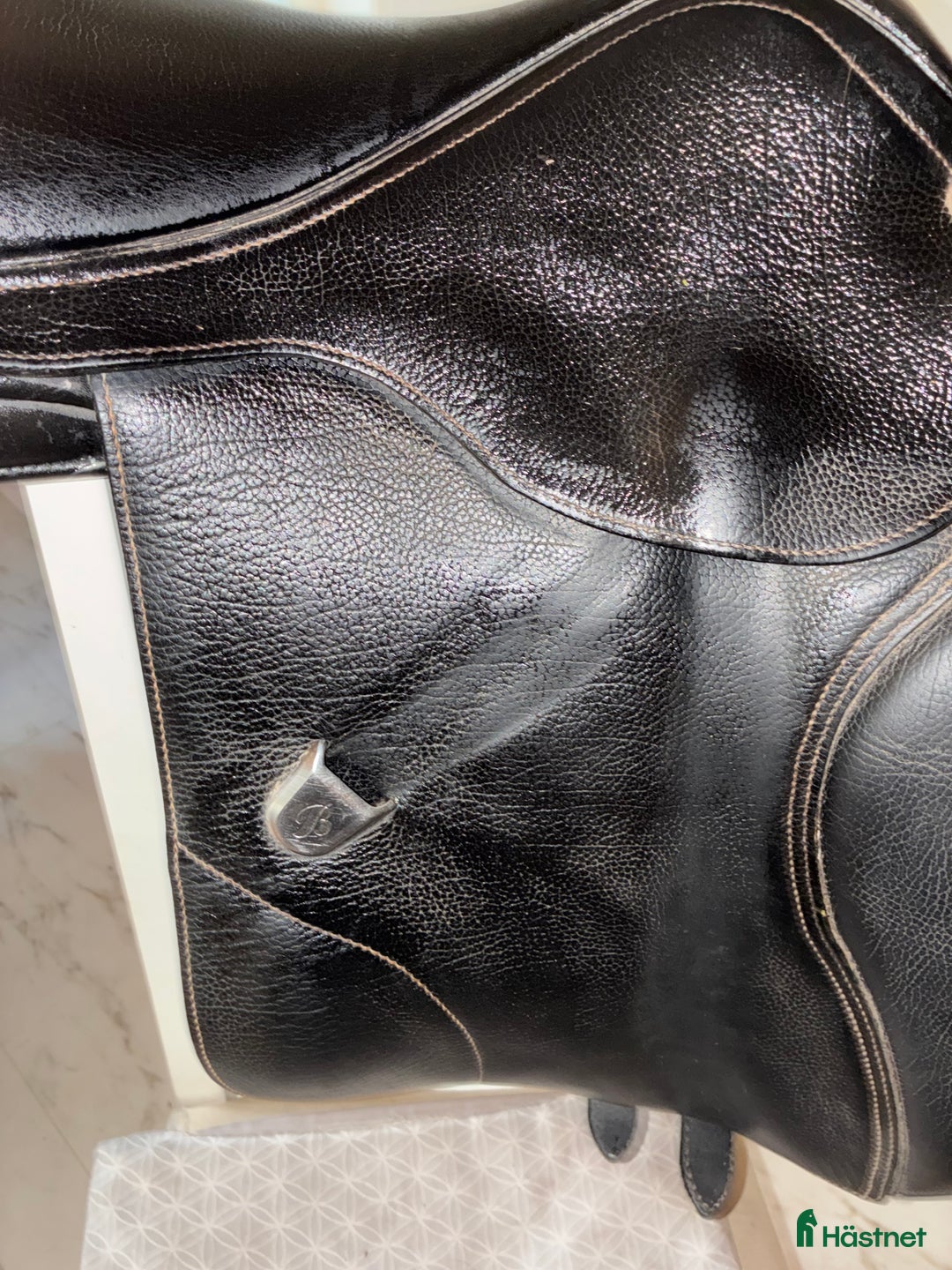 Sadlar hästutrustning till salu: Fin Bates hoppsadel  - Annons 7