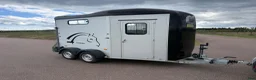 Hästtransporter  fordon & transport till salu: Cheval Touring Country -22 Fronturlastning! - Annons 3