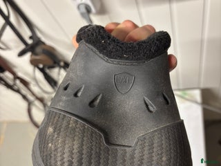 Benskydd hästutrustning till salu: Ballskydd Zandonà Carbon Air Heel i Storuman - Annons 3