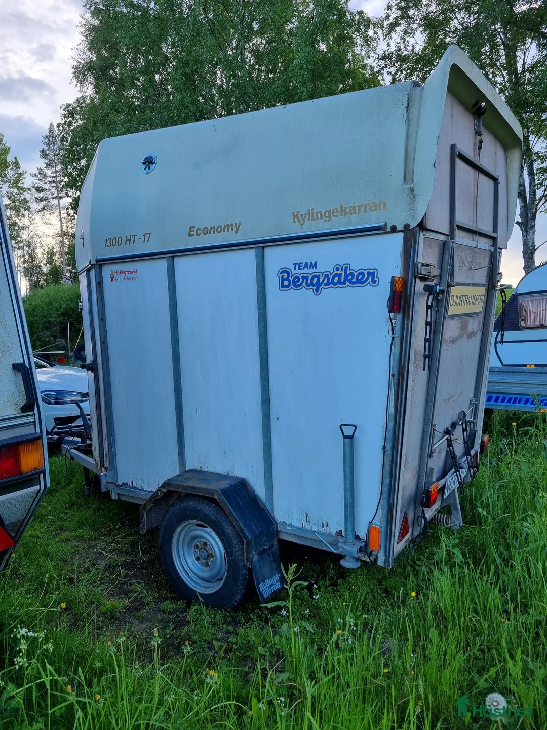 Hästtransporter  fordon & transport till salu: Kylingekärran 1300HT -17  i Kovland - Annons 1