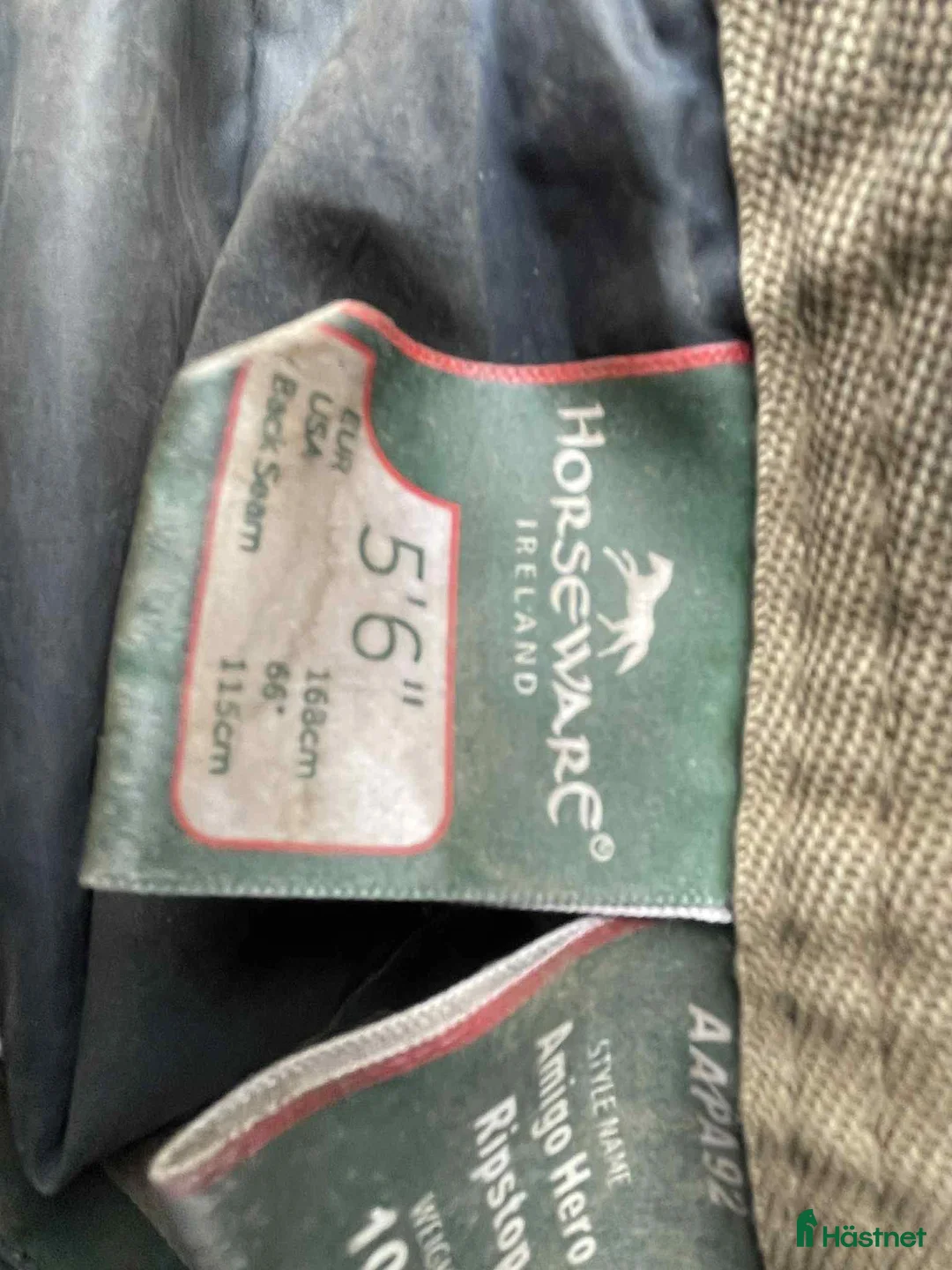 Täcken hästutrustning till salu: Täcke - ländtäcke i Heberg - Annons 6