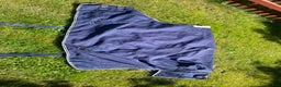 Täcken hästutrustning till salu: Fint regntäcke!  i Lyckeby - Annons 2