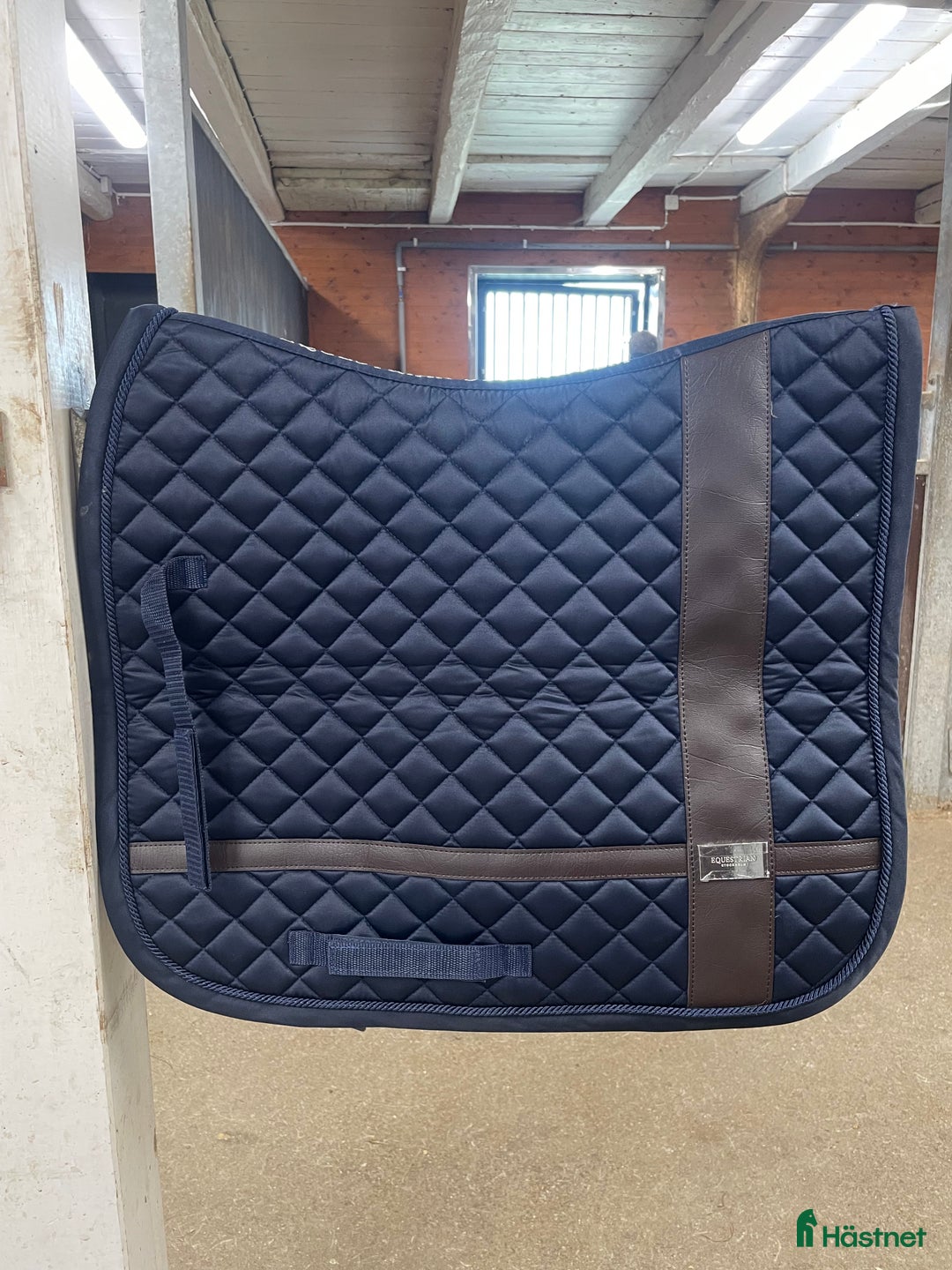 Schabrak & Vojlockar hästutrustning till salu: Helt nytt schabrak  i Tungelsta - Annons 1