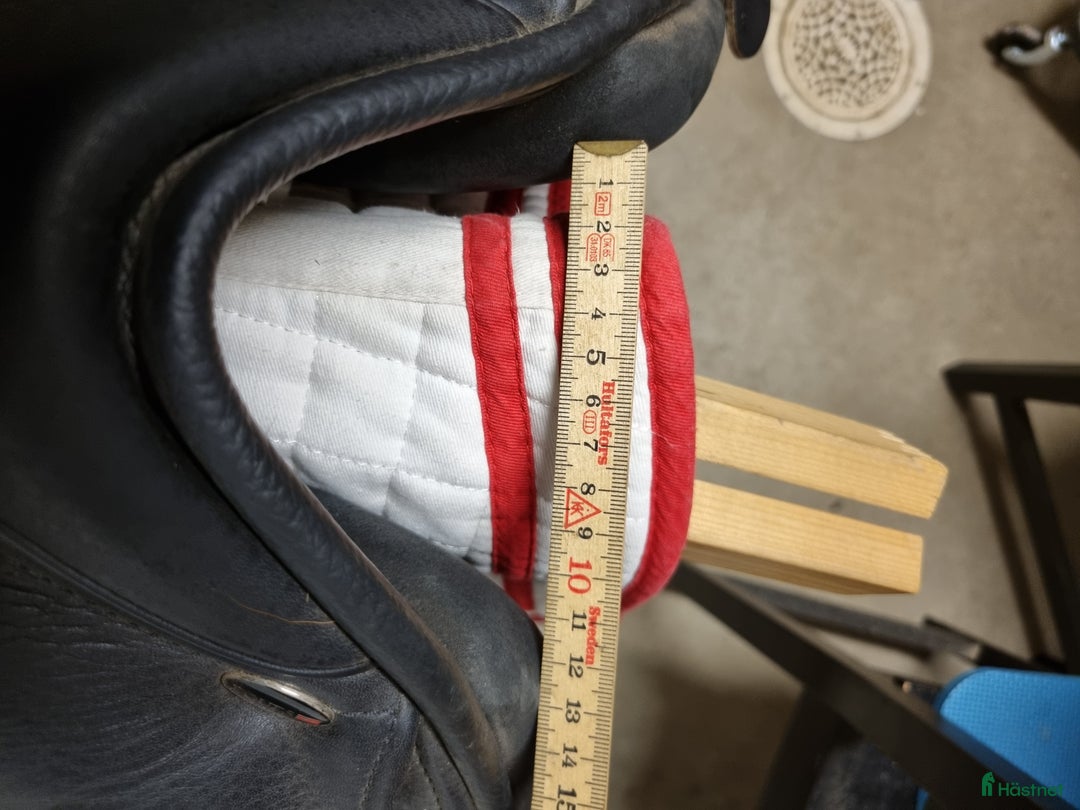 Sadlar hästutrustning till salu: Eques X i Gärsnäs - Annons 3