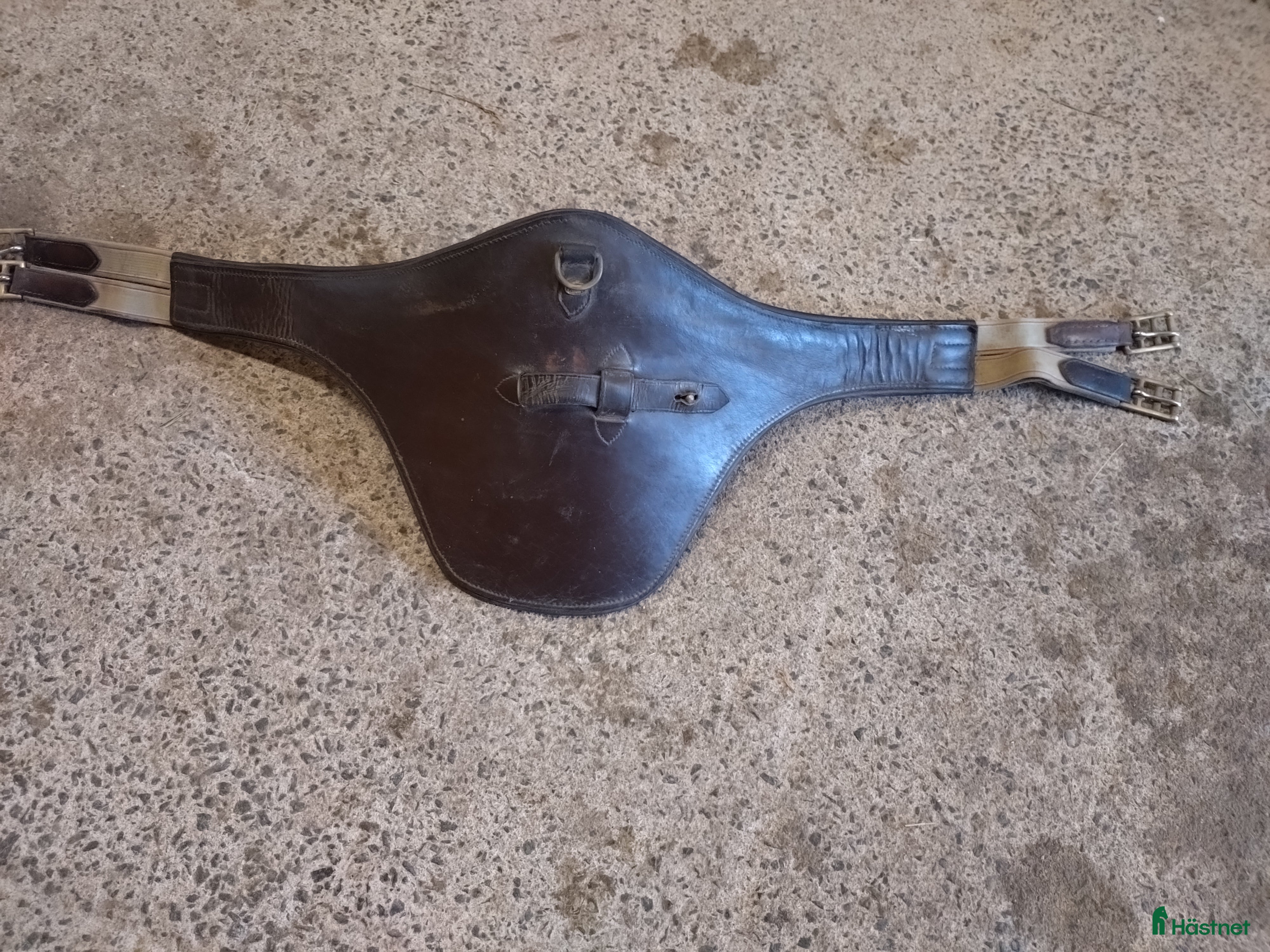 Sadeltillbehör hästutrustning till salu: Brun magplatta/ hoppgjord  i Sankt OLOF - Annons 18