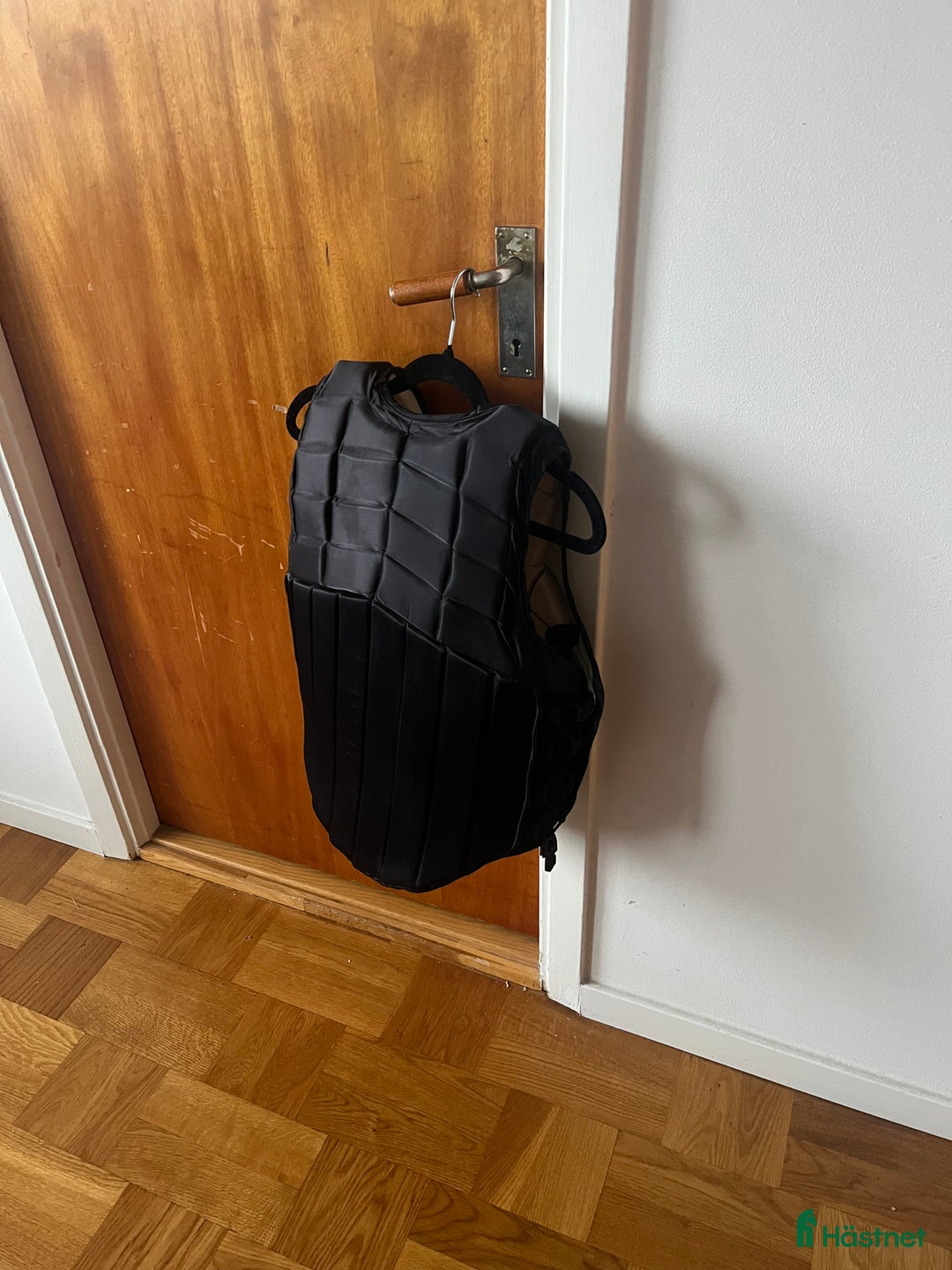 Säkerhetsvästar ryttarutrustning till salu: Racesafe rs2010 skyddsväst bra skick nästan ny  i Lidingö - Annons 2