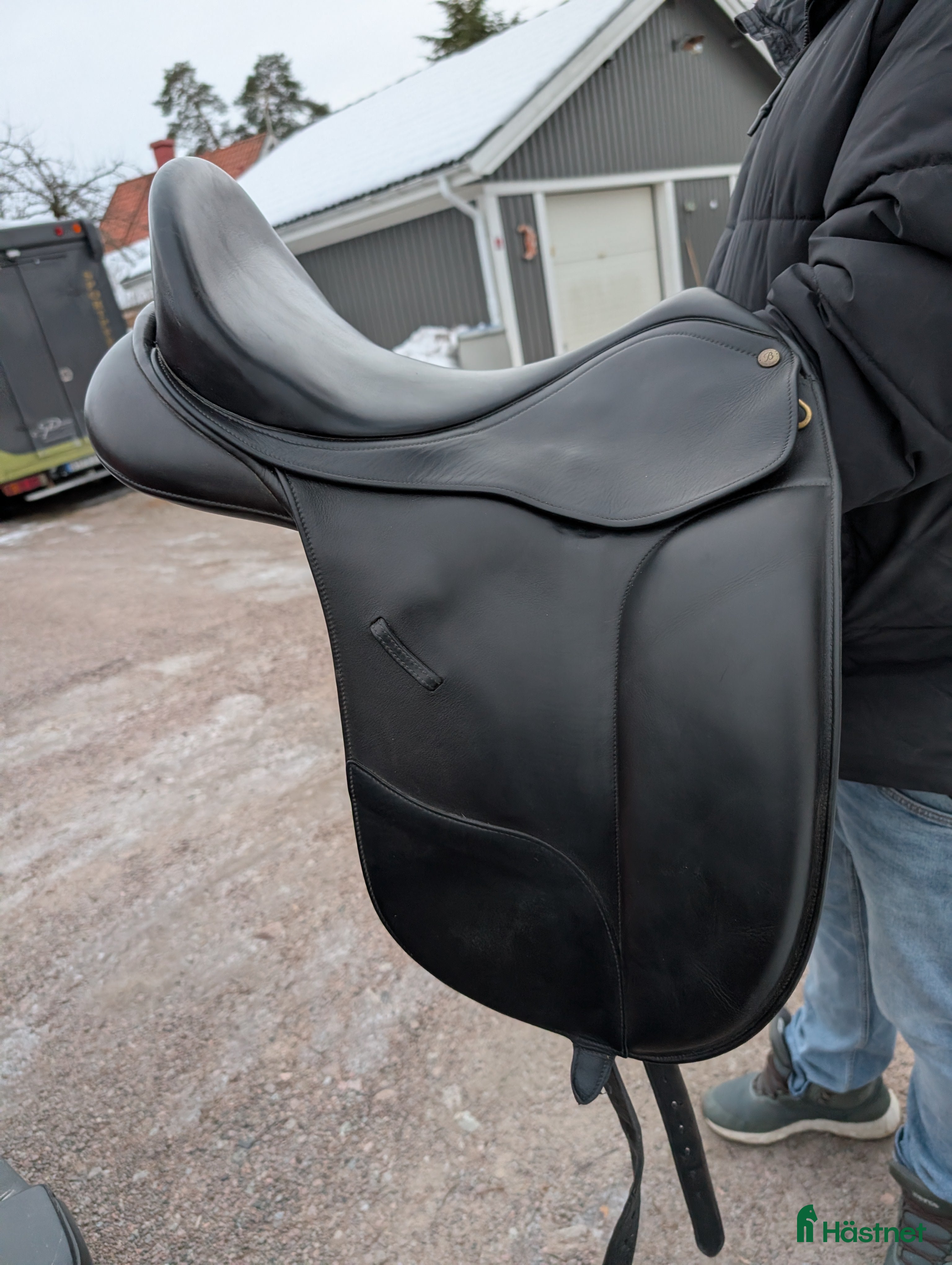 Sadlar hästutrustning Bates Isabell werth  - Annons 1