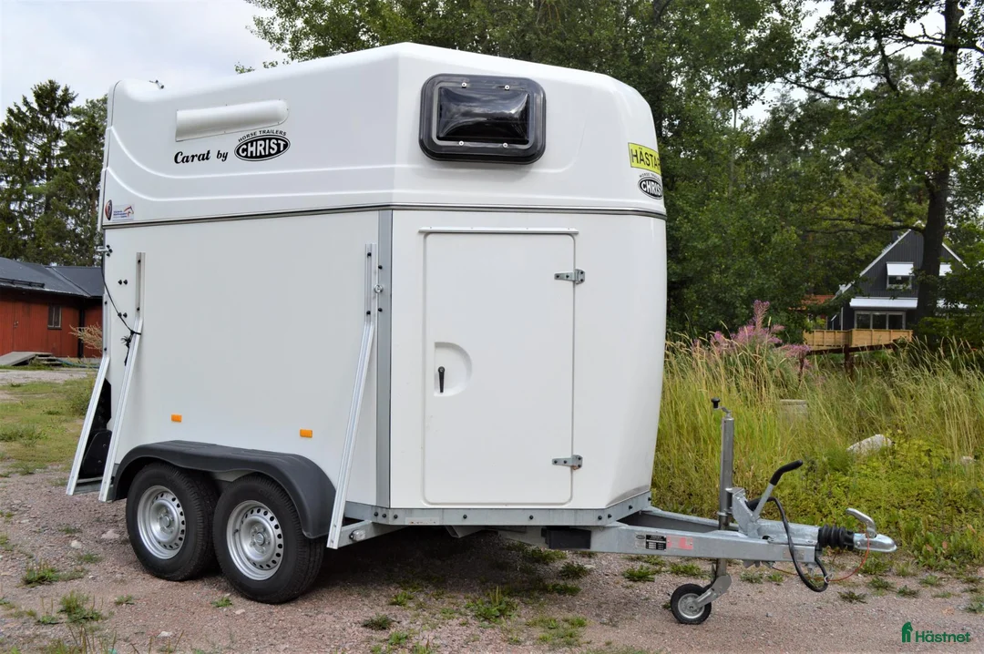 Hästtransporter  fordon & transport till salu: Christ Carat 2018 Glasfiber och Alukompositgolv - Annons 1