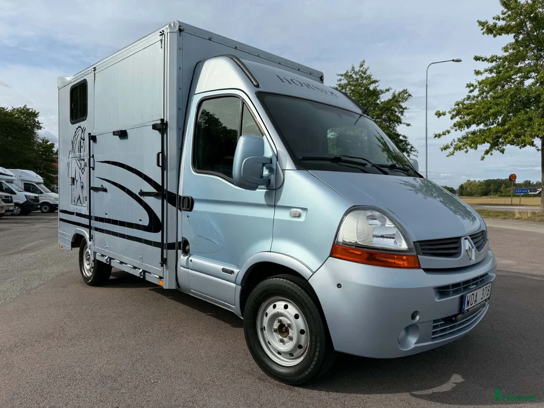 Hästlastbilar  fordon & transport till salu: Hästlastbil Renault Master *Lastvikt 1040kg* - Annons 2