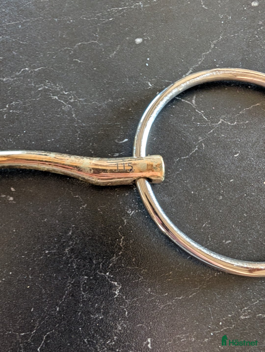 Bett hästutrustning till salu: Fager Valerie Sweet Gold Stora Lösa Ringar i Herrljunga - Annons 2