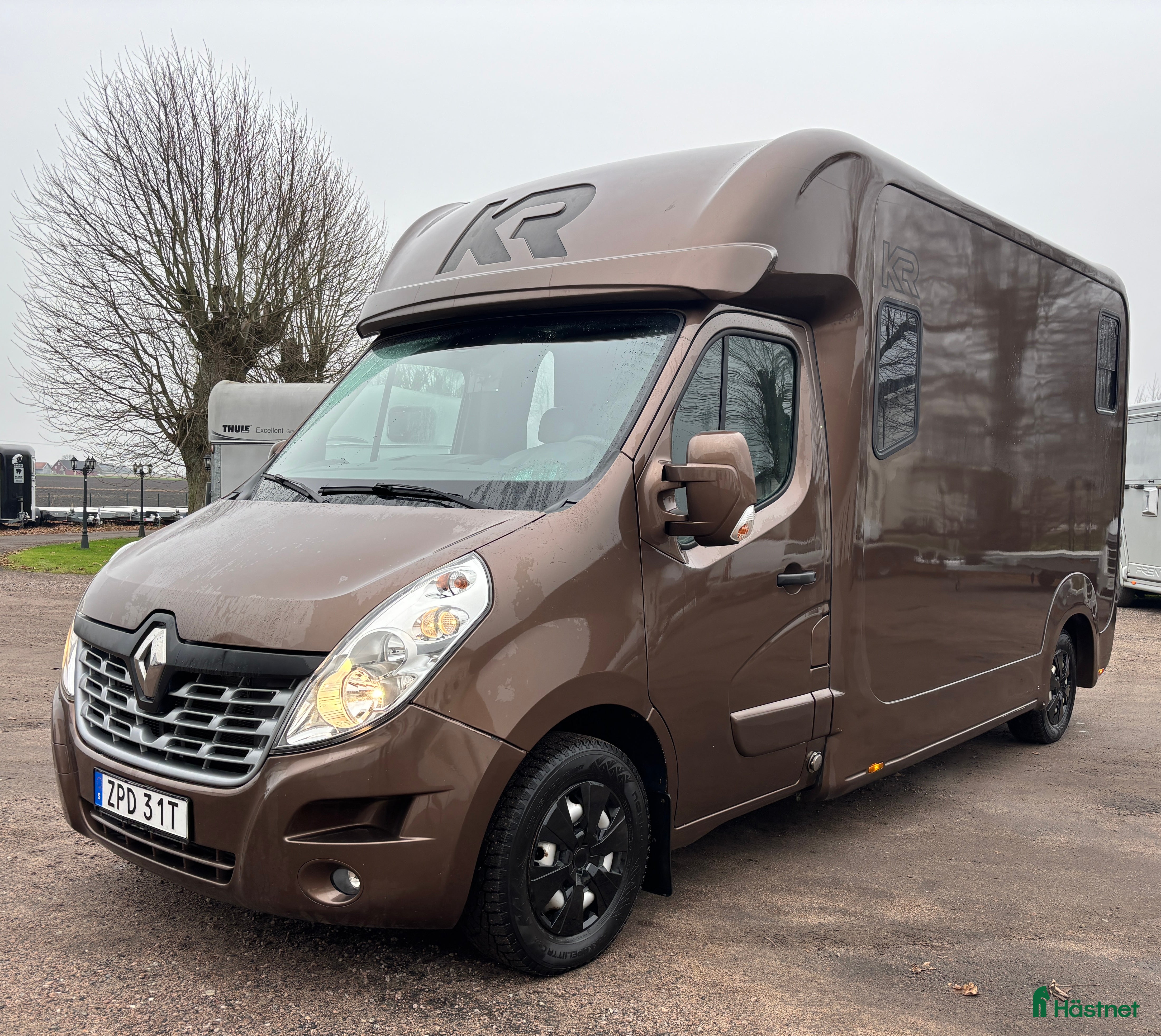 Hästlastbilar  fordon & transport till salu: Renault Master Krismar hästbil  i Laholm - Annons 2