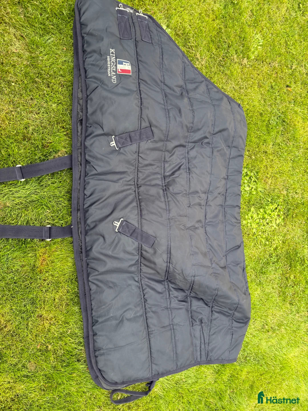 Täcken hästutrustning till salu: Kingsland 200g i fint skick - Annons 4