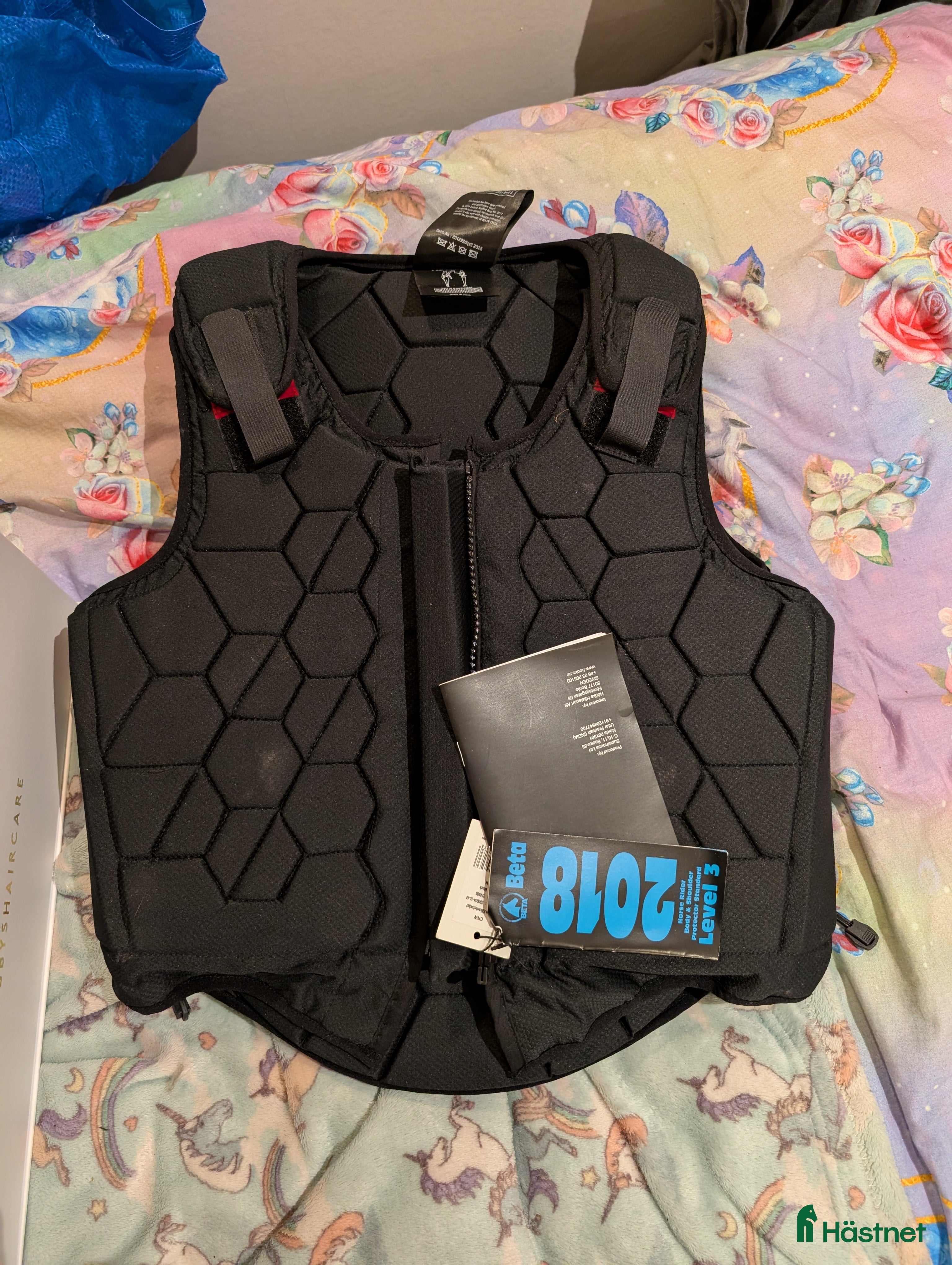 Säkerhetsvästar ryttarutrustning till salu: Ny väst - Annons 15