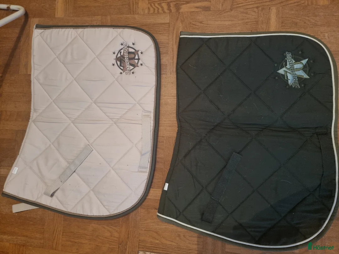 Schabrak & Vojlockar hästutrustning till salu: Schabrak full  i Nybro - Annons 1