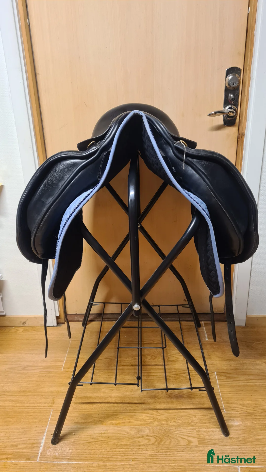 Sadlar hästutrustning till salu: Crown Ideal i Hamneda - Annons 4