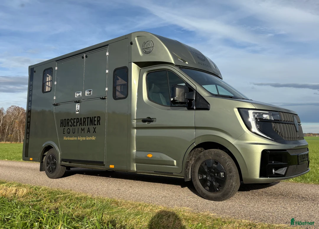 Hästlastbilar  fordon & transport till salu: HORSEPARTNER EQUIMAX hästbil - 5sits - stuteri i Laholm - Annons 9