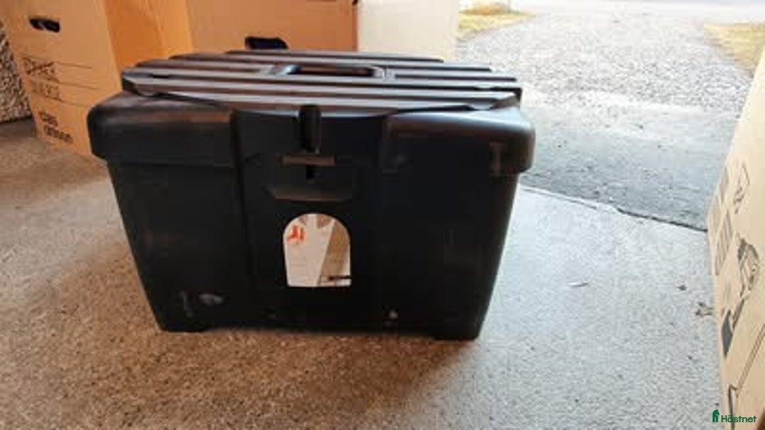 Stallinredning, stängsel & gård övrig utrustning till salu: Rymlig ryktlåda i Haninge - Annons 2