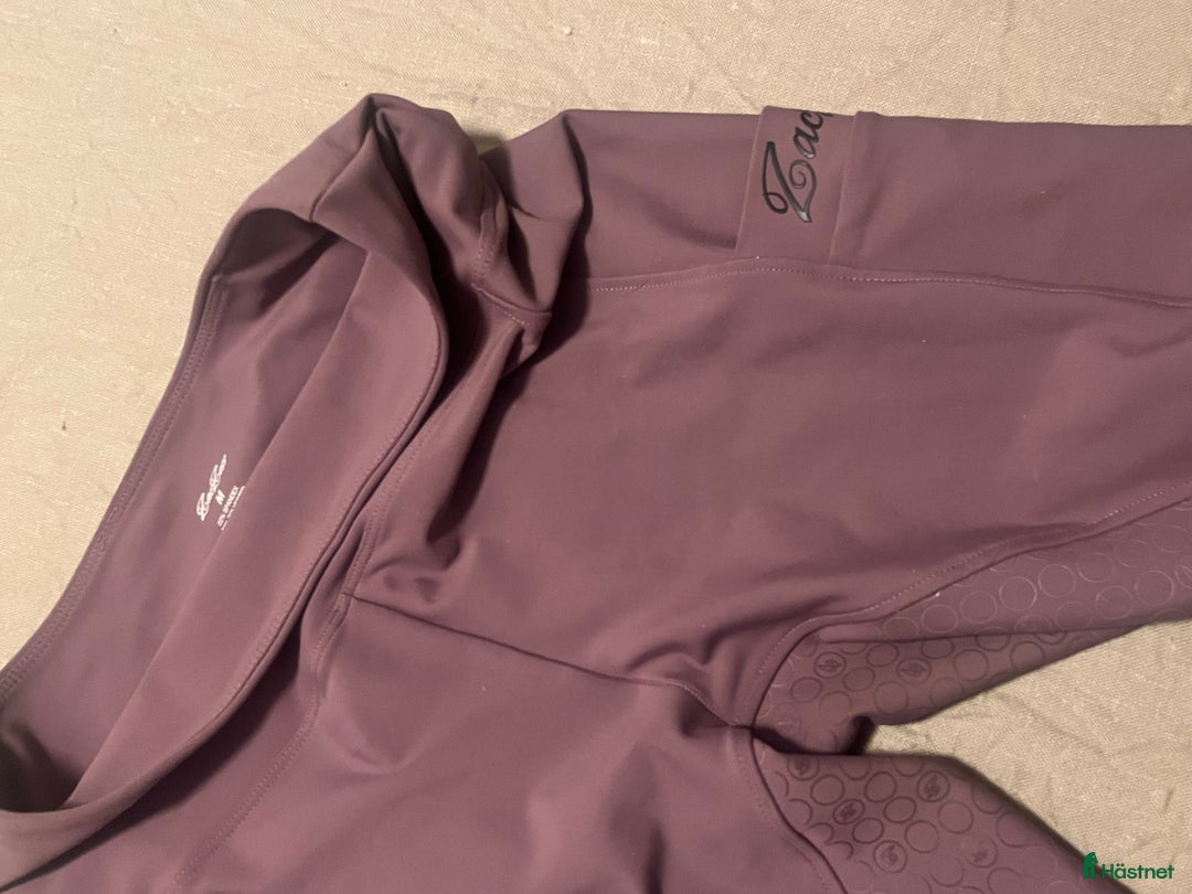 Ridbyxor ryttarutrustning till salu: Pris ink frakt !!!!Ohio tights medium berry  i Vallentuna - Annons 3