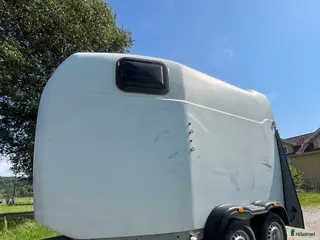 Hästtransporter fordon & transport till salu: 630kg lastvikt B-kort nyrenoverad extra rymlig i Nygård - Annons 14