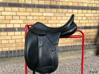 Sadlar hästutrustning till salu: Equipe Bocelli dressyrsadel i Åled - Annons 17