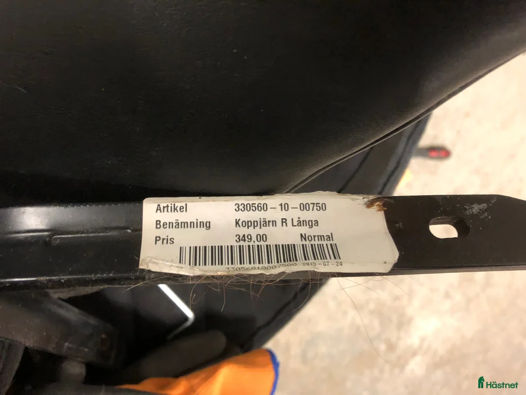 Sadlar hästutrustning till salu: Skön dressyrsadel i Akalla n.v. Stockholm i Kista - Annons 7